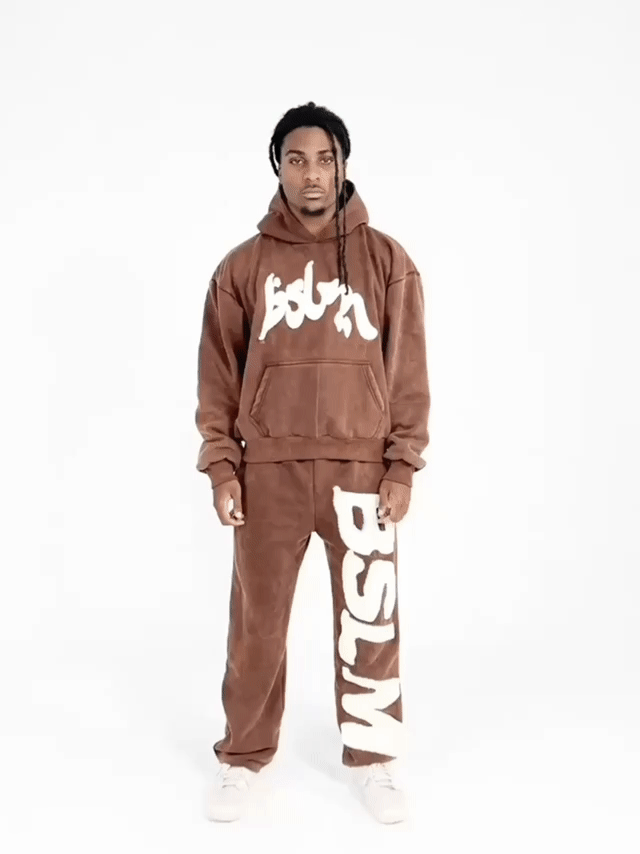 PATCHED SWEATPANTS