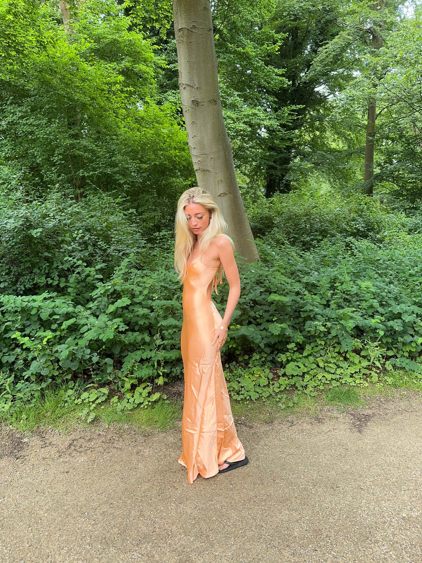 Fenya satijnen jurk - Koraaloranje